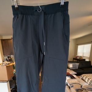 Mens Lululemon ABC skinny Joggers